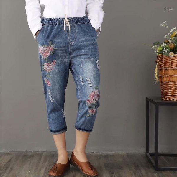 plus size women jeans blue denim cut pants loose straight flowers embroidery casual pants1
plus size women jeans blue denim cut pants loose straight flowers embroidery casual pants1