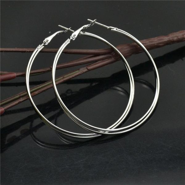 hoop earrings for women big circle gold plated new trend fashion jewellery accessories personality gift for young ladies earring, Golden;silver
hoop earrings for women big circle gold plated new trend fashion jewellery accessories personality gift for young ladies earring, Golden;silver