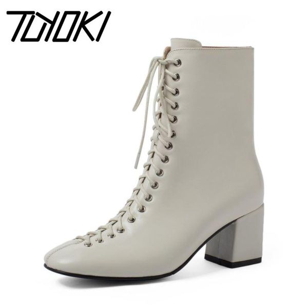 tuyoki real leather women ankle boots thick heel lace up shoes square toe warm boots fashion women party footwear size 34-39, Black
tuyoki real leather women ankle boots thick heel lace up shoes square toe warm boots fashion women party footwear size 34-39, Black