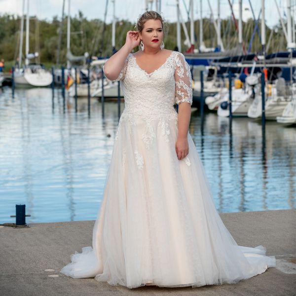 2021 new charming half sleeves v neck bridal es illusion applique beading tulle a line vestido de novia wedding plus size 7m7p, White
2021 new charming half sleeves v neck bridal es illusion applique beading tulle a line vestido de novia wedding plus size 7m7p, White