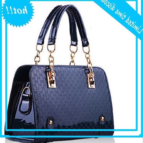 tangpei global chain fashion handbags slung shoulder bag
tangpei global chain fashion handbags slung shoulder bag