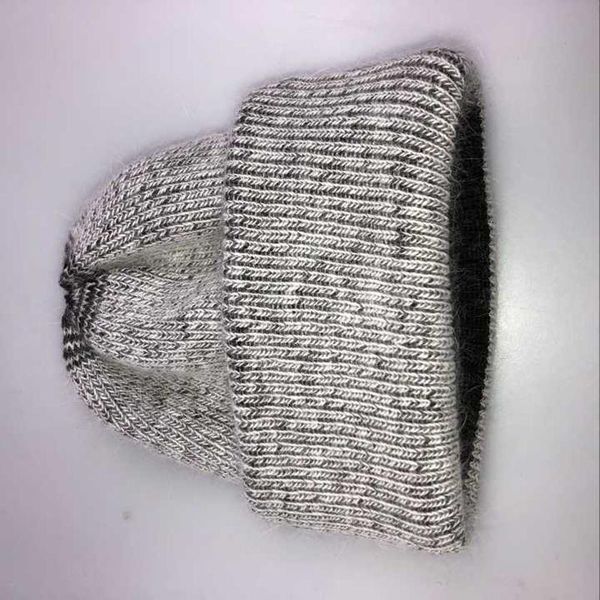2018 new cute knitting real wool ball skullies beanies casual streetwear warm hat cap women autumn winter beanie hat female bbygpm, Black;white
2018 new cute knitting real wool ball skullies beanies casual streetwear warm hat cap women autumn winter beanie hat female bbygpm, Black;white