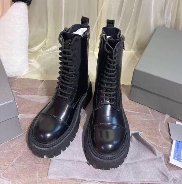 designer-leather martin boots women new high rise and handsome knight motorcycle lace up side zipper mid tube short boot, Black
designer-leather martin boots women new high rise and handsome knight motorcycle lace up side zipper mid tube short boot, Black