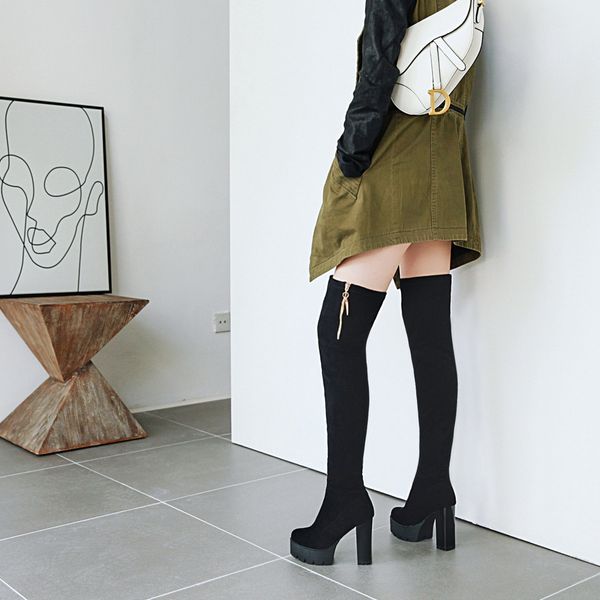 the 2021 women's knee size 22-28 on a platform herd side long fashion black red boots 1 huek
the 2021 women's knee size 22-28 on a platform herd side long fashion black red boots 1 huek