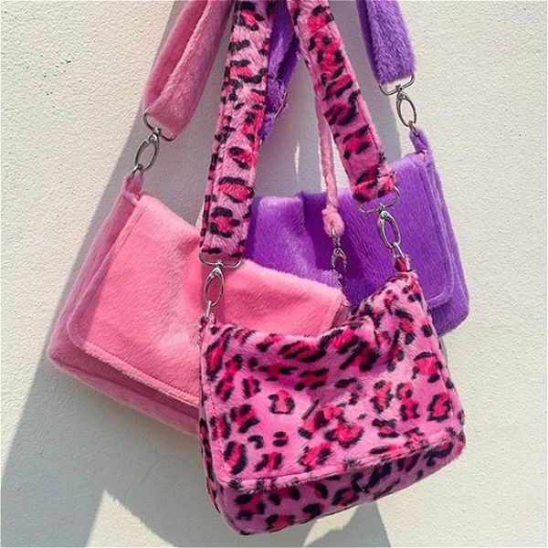 fashion faux fur women messenger bags soft plush ladies shoulder bag vintage leopard female clutch purse winter warm handbags
fashion faux fur women messenger bags soft plush ladies shoulder bag vintage leopard female clutch purse winter warm handbags