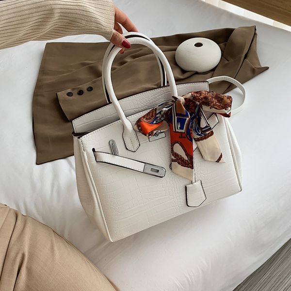rgc7n 2020 new women's women's crocodile new crocodile autumn winter large capacity simple straddle bag alligator fashion portable
rgc7n 2020 new women's women's crocodile new crocodile autumn winter large capacity simple straddle bag alligator fashion portable