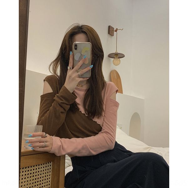 2020 new splicing t- women's autumn long sleeve design sense small round neck t-shirt shirt short color contrast bottomed shirtshoulder, White
2020 new splicing t- women's autumn long sleeve design sense small round neck t-shirt shirt short color contrast bottomed shirtshoulder, White