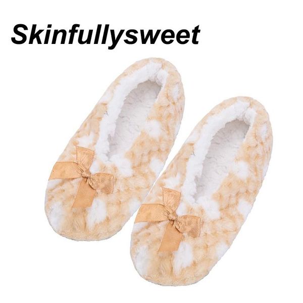 new warm at home woman slippers cotton shoes plush female floor shoes non-slip indoor bow tie dots woman home slipper, Black
new warm at home woman slippers cotton shoes plush female floor shoes non-slip indoor bow tie dots woman home slipper, Black