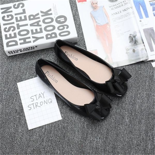 2019 shallow mouth square head flat female sweet butterfly results frozen wild scoop women's shoes 1006, Black;white
2019 shallow mouth square head flat female sweet butterfly results frozen wild scoop women's shoes 1006, Black;white
