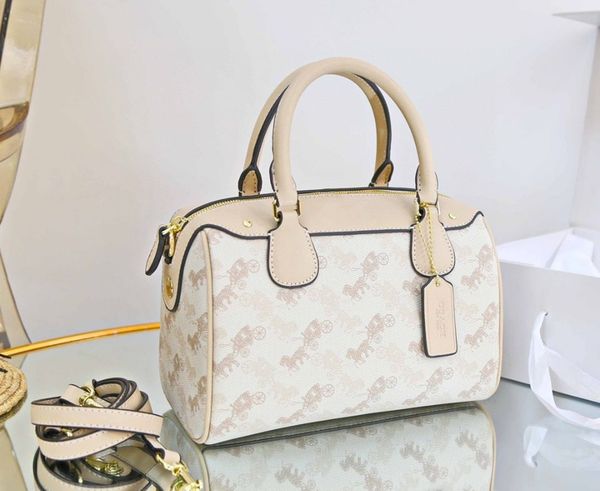 сумки мода женщин сумка кожаные сумки на ремне сумки 30см crossbody сумки для женщин сумки кошелек горячие продажи поделиться быть партнером
сумки мода женщин сумка кожаные сумки на ремне сумки 30см crossbody сумки для женщин сумки кошелек горячие продажи поделиться быть партнером