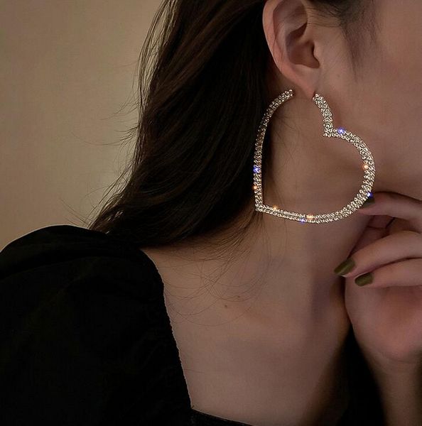 female 925 silver needle european and american exaggerated full diamond love earrings fashion temperament simple earrings, Golden;silver
female 925 silver needle european and american exaggerated full diamond love earrings fashion temperament simple earrings, Golden;silver