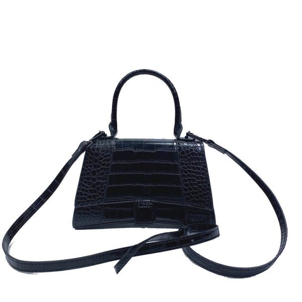 hourglass xs crossbody handbags pu leather shoulder shopping tote bags 3 colors choice good quality pursesdaz543
hourglass xs crossbody handbags pu leather shoulder shopping tote bags 3 colors choice good quality pursesdaz543