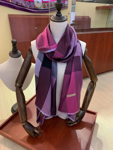 new fashion designer scarf is a complete set of highquality clipon scarves specially designed for luxury cashmere men and women, Blue;gray
new fashion designer scarf is a complete set of highquality clipon scarves specially designed for luxury cashmere men and women, Blue;gray