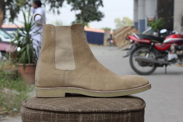fashion men's suede leather shoes retro solid color slip-on men's boots casual fashion zapatos de hombre ha929, Black
fashion men's suede leather shoes retro solid color slip-on men's boots casual fashion zapatos de hombre ha929, Black