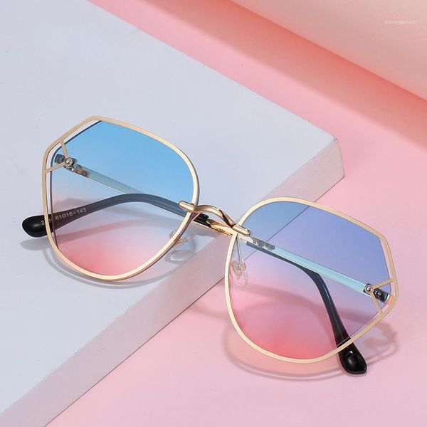 sunglasses women gradient color lens summer sun glasses female oculos shades for women1, White;black 
sunglasses women gradient color lens summer sun glasses female oculos shades for women1, White;black