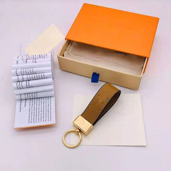2021 male and female gifts leather key chain style 6-color car key chain and gift box wholesale delivery, Silver
2021 male and female gifts leather key chain style 6-color car key chain and gift box wholesale delivery, Silver