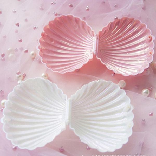 shell shape box for ring earrings necklace bracelet jewelry display romantic lovely engagement wedding gift holder box, Pink;blue
shell shape box for ring earrings necklace bracelet jewelry display romantic lovely engagement wedding gift holder box, Pink;blue