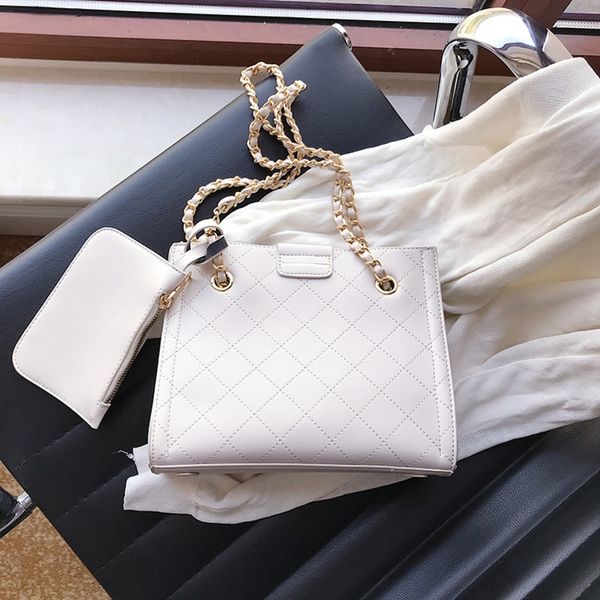 ngas1 качество плеча handcarry handbagbag небольшой ck руки для женщин 2020 корейской версии разносторонних чистой красной цепи single high
ngas1 качество плеча handcarry handbagbag небольшой ck руки для женщин 2020 корейской версии разносторонних чистой красной цепи single high