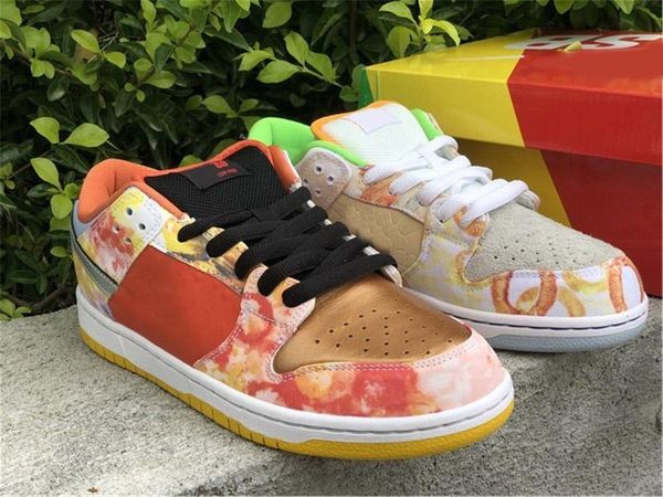 2021 new authentic dunk sb low pro street hawker skateboard shoes embossed suede sneaker men women outdoor sports shoes with box size 36-46 
2021 new authentic dunk sb low pro street hawker skateboard shoes embossed suede sneaker men women outdoor sports shoes with box size 36-46