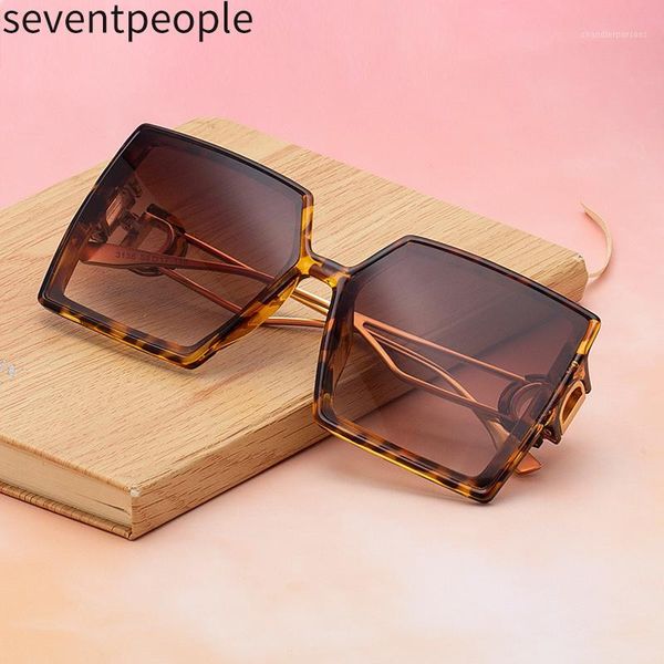 sunglasses 2021 fashion square oversized women double d-shaped metal temple design butterfly shades eyewear retro sun glasses1, White;black
sunglasses 2021 fashion square oversized women double d-shaped metal temple design butterfly shades eyewear retro sun glasses1, White;black