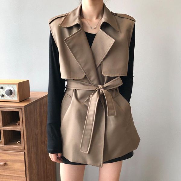 autumn newminimalist fashion trend ladies sleeveless vest turn-down collar safari style oversize coats kg-883, Black;white
autumn newminimalist fashion trend ladies sleeveless vest turn-down collar safari style oversize coats kg-883, Black;white