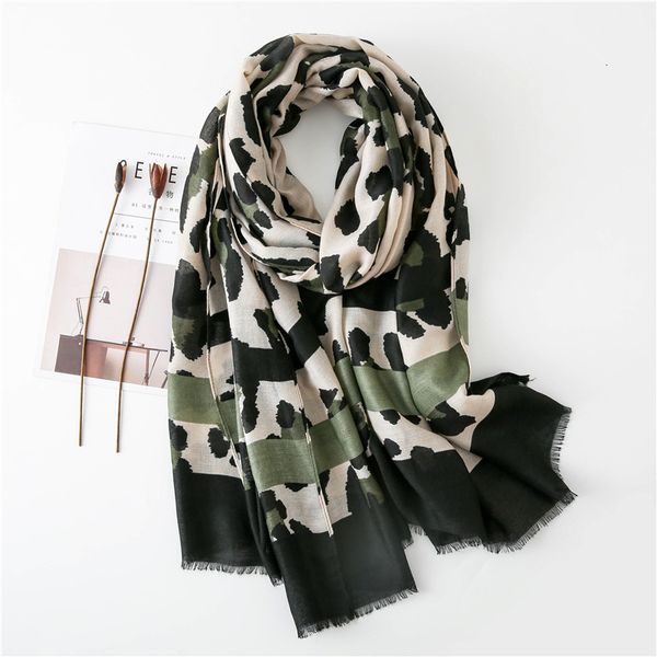 autumn winter leopard striped fringes viscose shawl scarf women neckerchief foulards muslim hijab sjaal 201018, Blue;gray
autumn winter leopard striped fringes viscose shawl scarf women neckerchief foulards muslim hijab sjaal 201018, Blue;gray