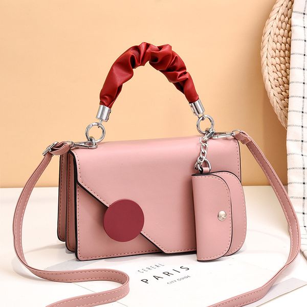 2020 autumn and winter new korean version stereotyped solid color fashion female bag messenger shoulder handbag
2020 autumn and winter new korean version stereotyped solid color fashion female bag messenger shoulder handbag