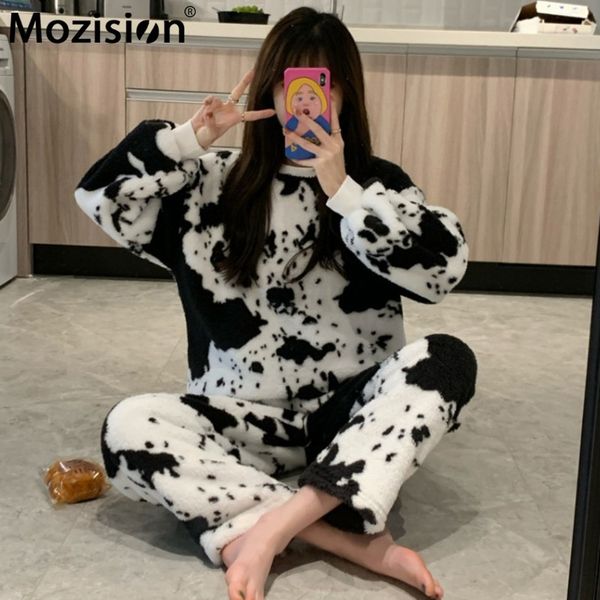 mozision cow color velvet pajamas set for women o neck full sleeve pullover pants suit ladies winter new warm sets h1210, Black;red
mozision cow color velvet pajamas set for women o neck full sleeve pullover pants suit ladies winter new warm sets h1210, Black;red