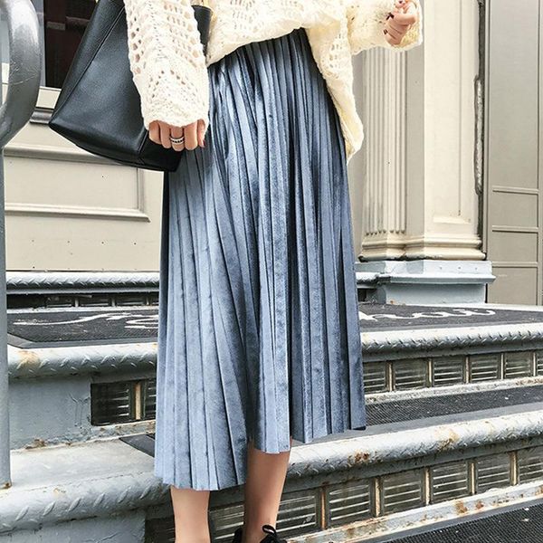 2020 spring autumn metallic color large pleated skirt female models wild elastic waist shiny velvet loose large size 6xl skirts, Black
2020 spring autumn metallic color large pleated skirt female models wild elastic waist shiny velvet loose large size 6xl skirts, Black