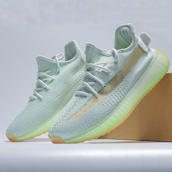 fashion parent-child boys running shoes v2 mens sports sneakers womens sneakers mint color luminous mesh fabric fast ing
fashion parent-child boys running shoes v2 mens sports sneakers womens sneakers mint color luminous mesh fabric fast ing