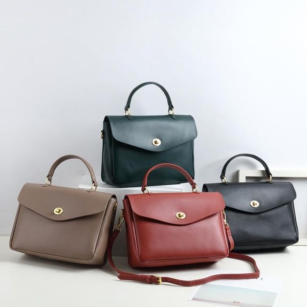 handbag woman big bag 2020 new temperament goddess commuting woman large capacity oblique satchel postman bag
handbag woman big bag 2020 new temperament goddess commuting woman large capacity oblique satchel postman bag