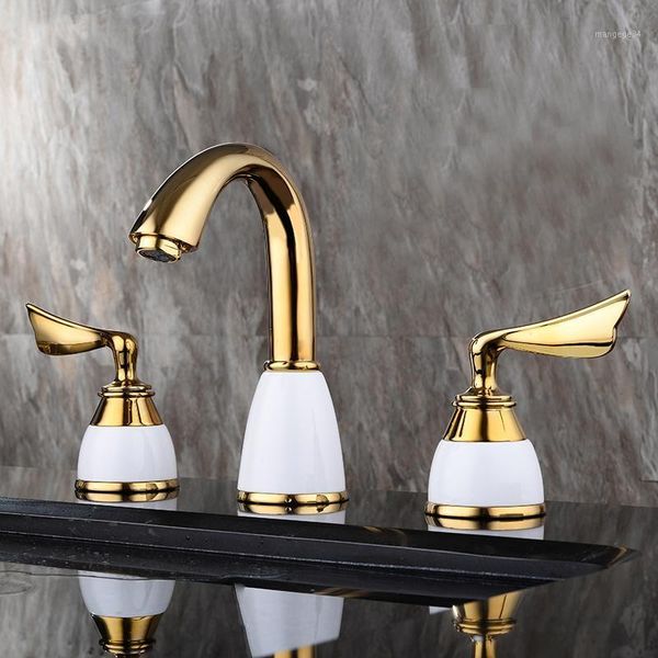 european classical three-hole antique golden faucet basin and cold all copper washbasin under counter basin faucet1
european classical three-hole antique golden faucet basin and cold all copper washbasin under counter basin faucet1