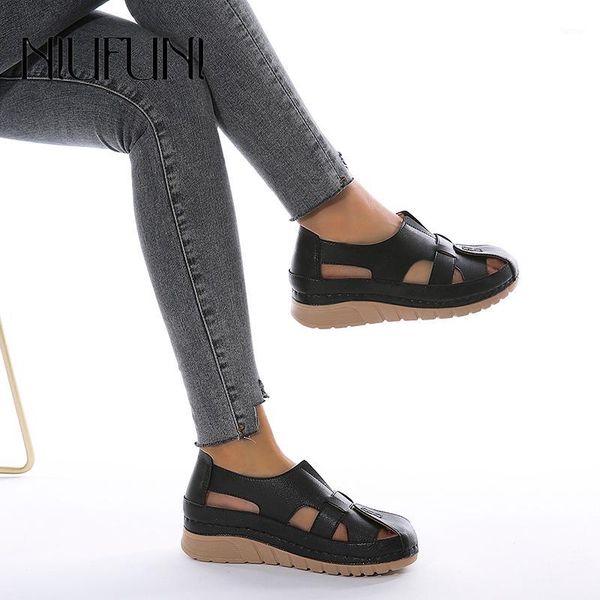 retro niufuni women sandals shoes ladies comfortable round toe slip on hollow sandals female wedge soft shoes plus size 42 flats1, Black
retro niufuni women sandals shoes ladies comfortable round toe slip on hollow sandals female wedge soft shoes plus size 42 flats1, Black