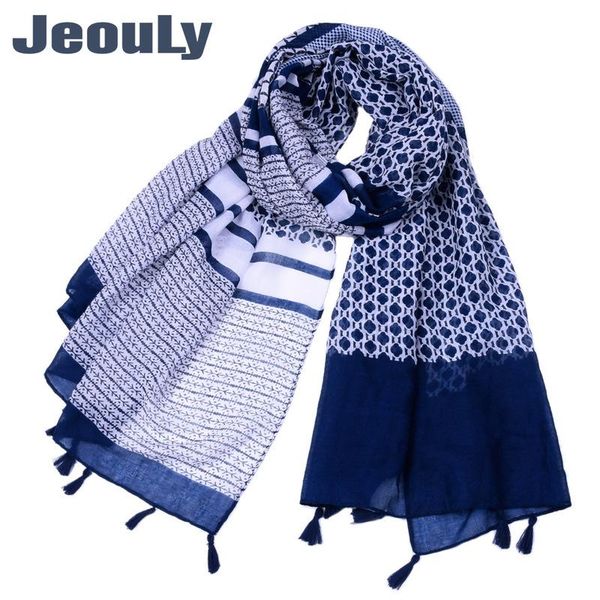 the new 2021 ms printed scarf 18 shuttle voile geometry must be decorative scarf scarves wholesale, Blue;gray
the new 2021 ms printed scarf 18 shuttle voile geometry must be decorative scarf scarves wholesale, Blue;gray