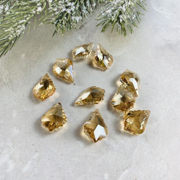 22mm 10pcs colorful maple leaf crystal prism lighitng suncatcher chandelier parts mini crystal pendant for home wedding decor h bbyoql
22mm 10pcs colorful maple leaf crystal prism lighitng suncatcher chandelier parts mini crystal pendant for home wedding decor h bbyoql
