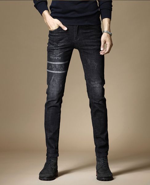 2021 new summer male fashion casual men's hip-hop print trendy black denim pants korean jeans for men trousers d526, Blue
2021 new summer male fashion casual men's hip-hop print trendy black denim pants korean jeans for men trousers d526, Blue