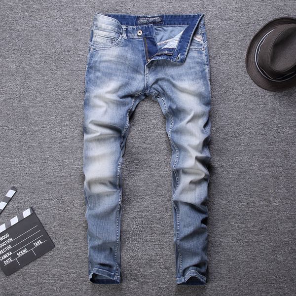 2021 new spring summer fashion designer white washed light blue classical slim men italian style vintage homme eqko
2021 new spring summer fashion designer white washed light blue classical slim men italian style vintage homme eqko