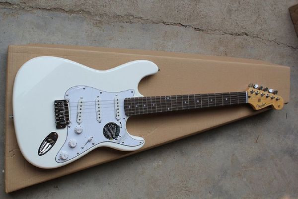 свободная перевозка груза 2014 новый f stratocaster 6 струна желтый крем электрогитара 
свободная перевозка груза 2014 новый f stratocaster 6 струна желтый крем электрогитара