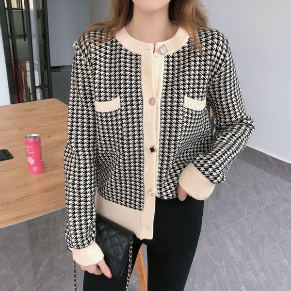 spring knit coat knitwearand autumn knitwear women's cardigan lady's style jacket short wear sweater long sleeve crew neck fashion, White;black
spring knit coat knitwearand autumn knitwear women's cardigan lady's style jacket short wear sweater long sleeve crew neck fashion, White;black