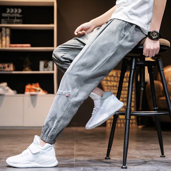 casual 2020 autumn new leggings handsome youth fashion brand men's loose sports pants, Black
casual 2020 autumn new leggings handsome youth fashion brand men's loose sports pants, Black