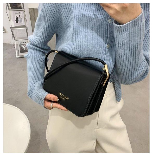 new product retro women's shoulder bag ladies handbags 2020 girls simple clamshell ladies casual messenger bag crossbody bags
new product retro women's shoulder bag ladies handbags 2020 girls simple clamshell ladies casual messenger bag crossbody bags