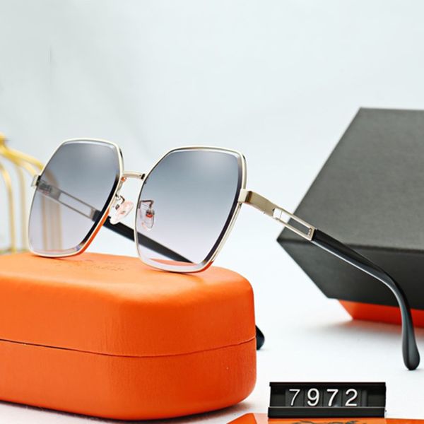women's polarized sunglasses net red wind metal + tr frame ultra-clear nylon lenses (uv400) suitable for travel driving 7972, four colo, White;black
women's polarized sunglasses net red wind metal + tr frame ultra-clear nylon lenses (uv400) suitable for travel driving 7972, four colo, White;black