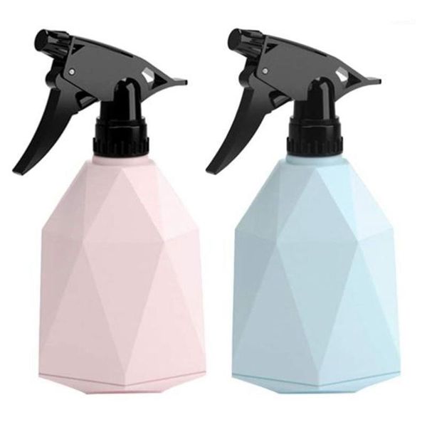 2 pcs watering spray bottle 600ml pressing sprayer bottles geometric spritzer for outdoor indoor household(ran color)1
2 pcs watering spray bottle 600ml pressing sprayer bottles geometric spritzer for outdoor indoor household(ran color)1