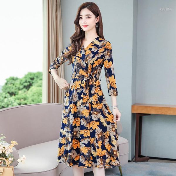 2020 vintage yellow print lady midi dresses autumn winter 4xl plus size long sleeve dress elegant women bodycon party vestidos1, Black;gray
2020 vintage yellow print lady midi dresses autumn winter 4xl plus size long sleeve dress elegant women bodycon party vestidos1, Black;gray