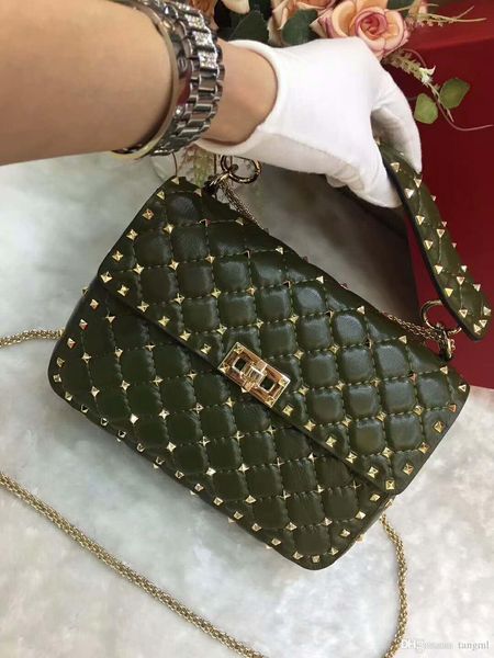 new genuine leather real high fashion handbag diamond lattice metallic rose gold rivet cross body pack sheep skin leather full start ol 24cm
new genuine leather real high fashion handbag diamond lattice metallic rose gold rivet cross body pack sheep skin leather full start ol 24cm