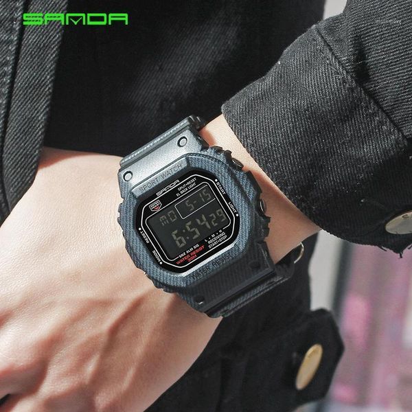 wristwatches 2021 men's digital watch world time luminous 30m waterproof sports watches couple electronic wristwatch woman digital1, Slivery;brown
wristwatches 2021 men's digital watch world time luminous 30m waterproof sports watches couple electronic wristwatch woman digital1, Slivery;brown