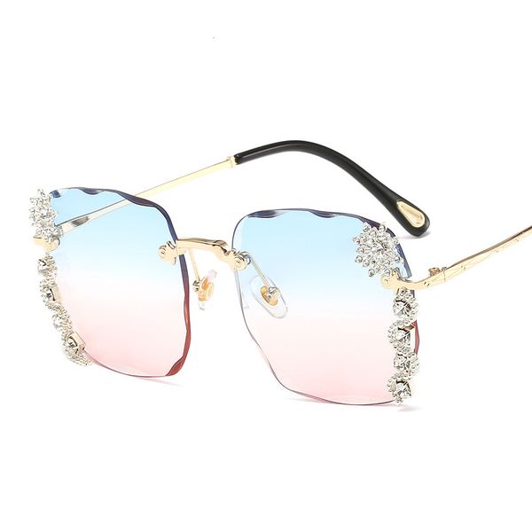 2020 vintage oversized rimless diamond sunglasses women luxury designer sun glasses square gradient rhinestone eyewear uv400, White;black
2020 vintage oversized rimless diamond sunglasses women luxury designer sun glasses square gradient rhinestone eyewear uv400, White;black
