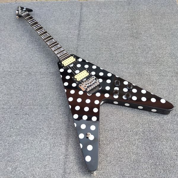 v-shaped electric guitar, log mahogany musical instrument, red sandalwood tuning fork, chrome plated hardware, high quality
v-shaped electric guitar, log mahogany musical instrument, red sandalwood tuning fork, chrome plated hardware, high quality