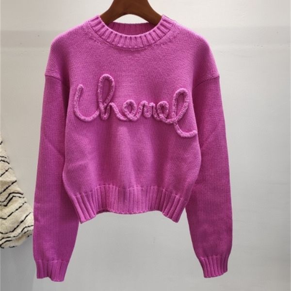 2021 new fashion 20fw knitting 3d embroidered famous jumper sweater luxury clothes for girl letter uiyb, White;black
2021 new fashion 20fw knitting 3d embroidered famous jumper sweater luxury clothes for girl letter uiyb, White;black