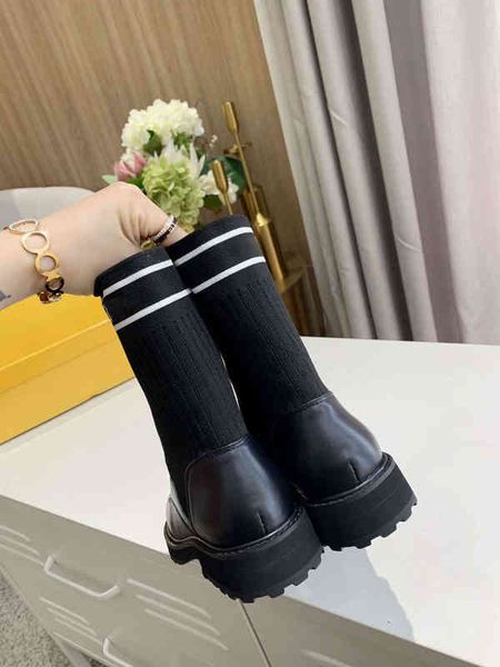 boots luxurys brand wholesale women's outdoor non-slip sock half designer comfortable elastic yarn shoe tube boot lace-up f9xp, Black
boots luxurys brand wholesale women's outdoor non-slip sock half designer comfortable elastic yarn shoe tube boot lace-up f9xp, Black